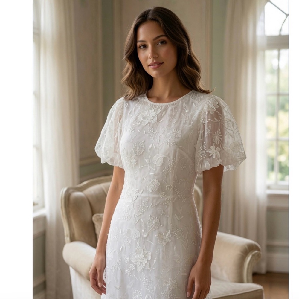 crown & ivy White Embroidered Lace Wedding Dress